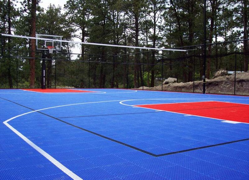 Canchas de polipropileno modulares en Chile: durabilidad, estética y fácil instalación para todo tipo de deporte. ¡Contáctanos hoy! Canchas de Polipropileno En cuanto al diseño, cada tableta cuenta con medidas estándar de 30.2cm x 30.2cm, una altura de 14mm y una capacidad de carga de 5 toneladas por metro cuadrado