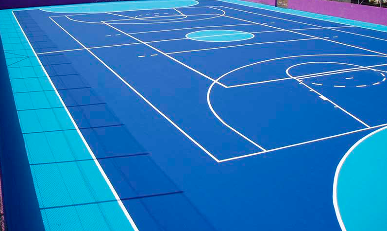 ¿Qué tipo de pintura se usa para pintar canchas deportivas en Chile?