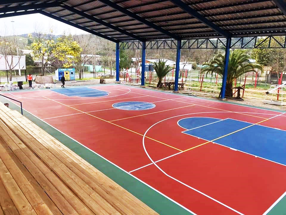 Cotizar Construcción de Canchas de Basket y Fútbol